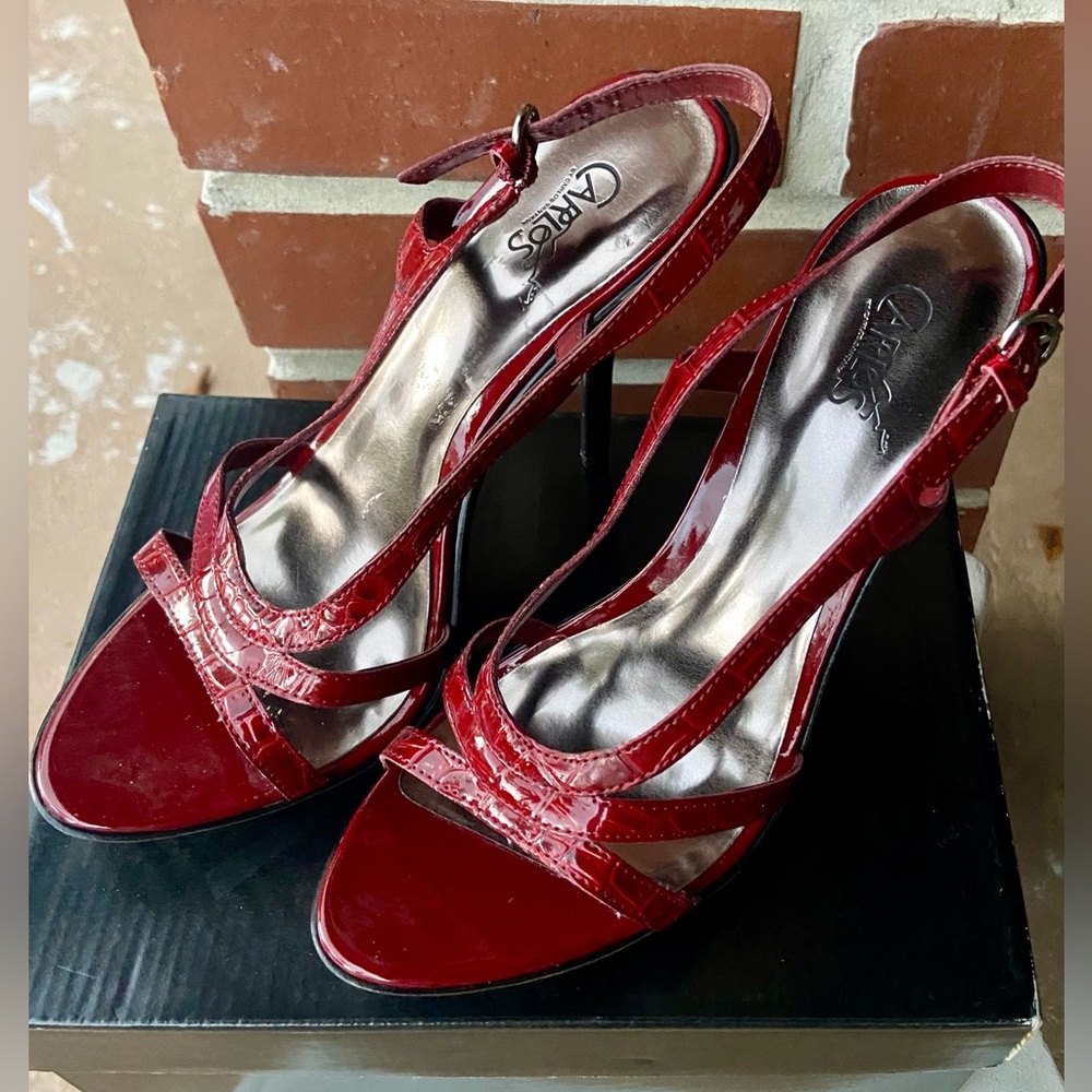 CARLOS SANTANA  RED STRAPPY SLINGBACK HEELS — NEW — SIZE 8